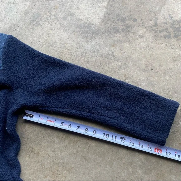 Madewell (Re)sourced Sherpa Zip-Front Jacket
Size XS - Picture 9 of 9